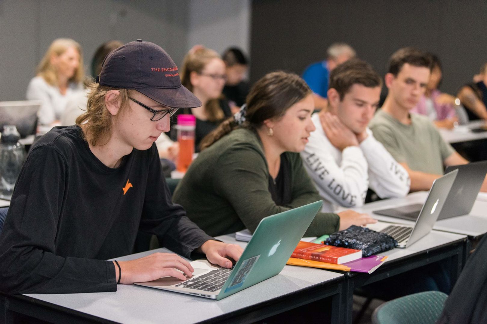 Students with laptop